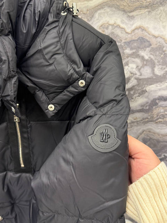 Moncler İthal Kaz Tüyü Mont