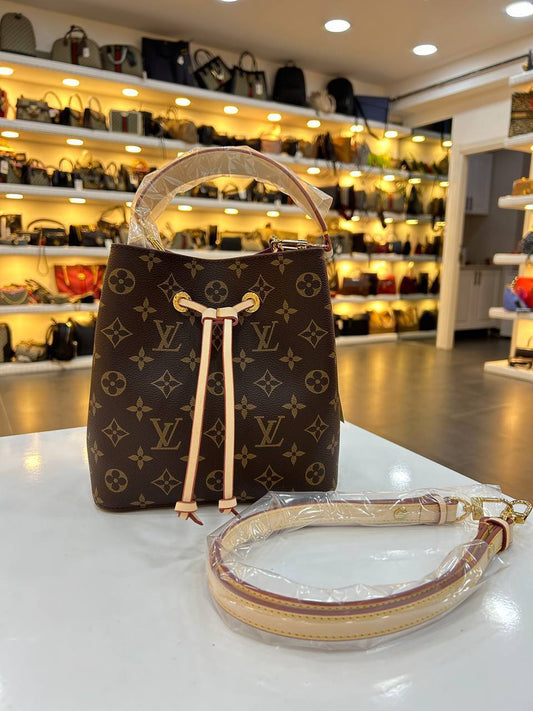 Louıs Vuıtton İthal Kadın Deri Çanta