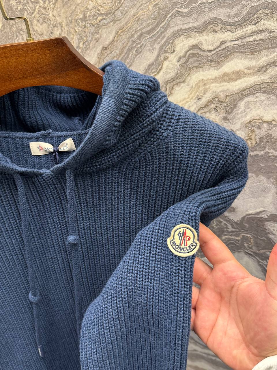 Moncler İthal Kapşonlu Triko