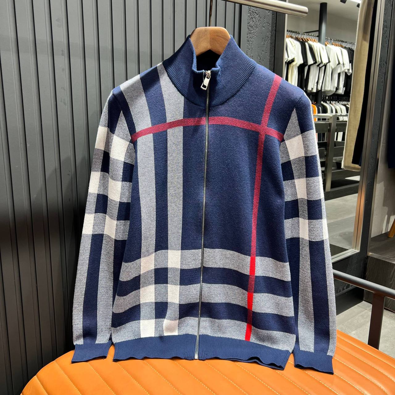 Burberry İthal Fermuarlı Hırka