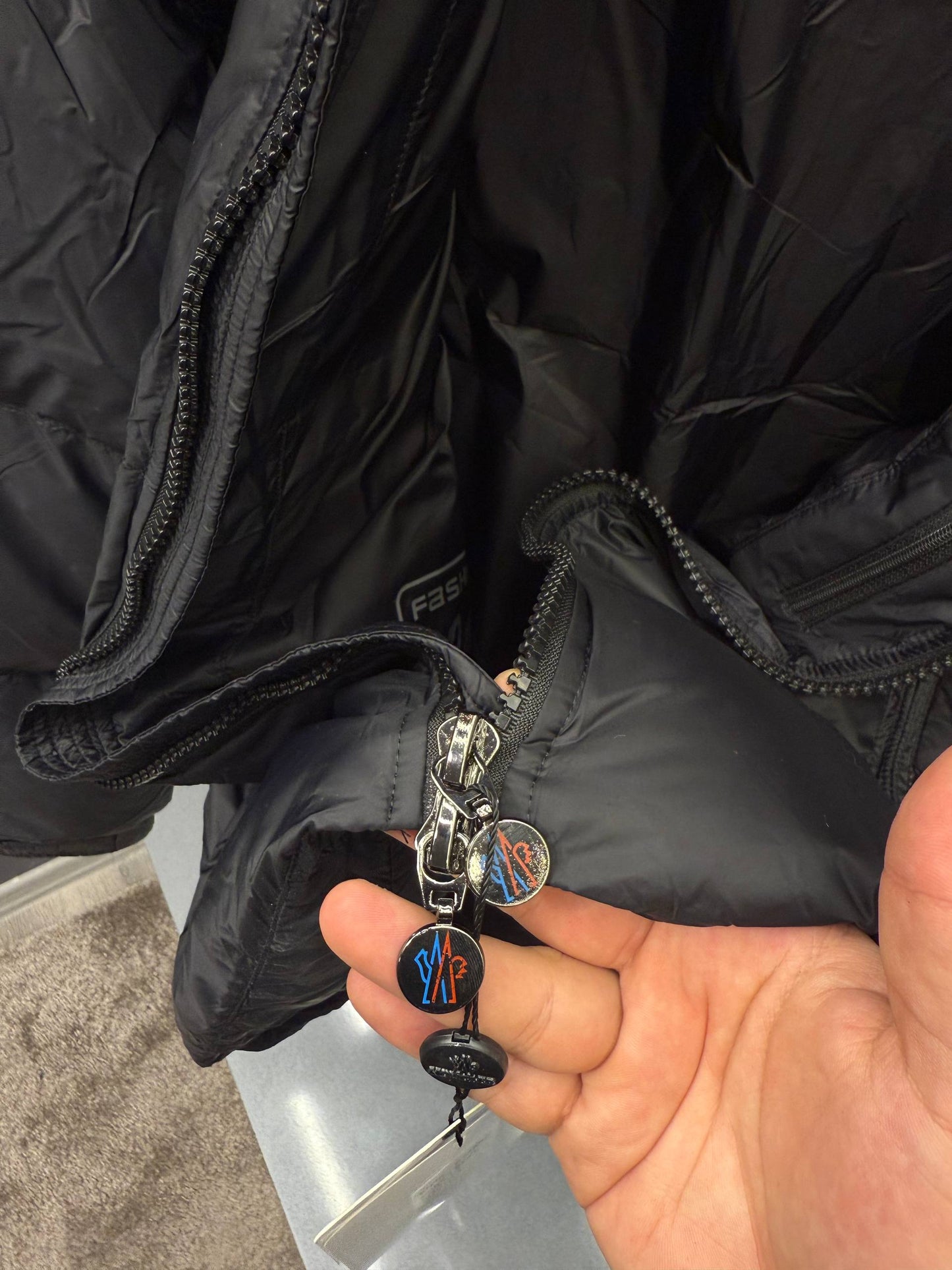 Moncler İthal Kaz Tüyü Mont