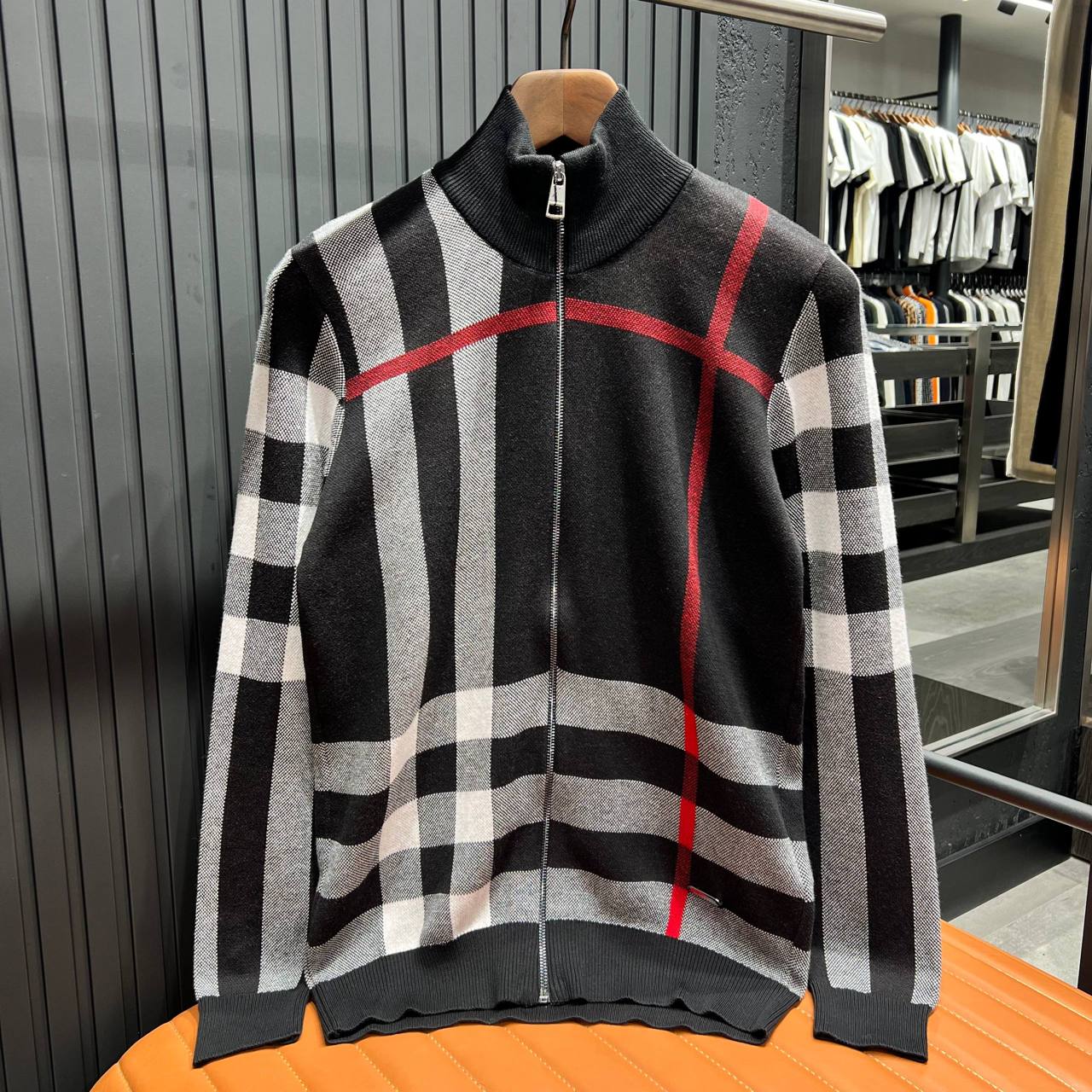 Burberry İthal Fermuarlı Hırka