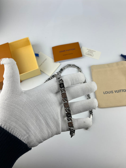 Louıs Vuıtton Bileklik Kolye Takım