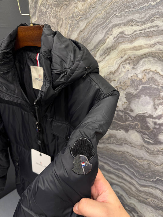 Moncler İthal Kaz Tüyü Mont