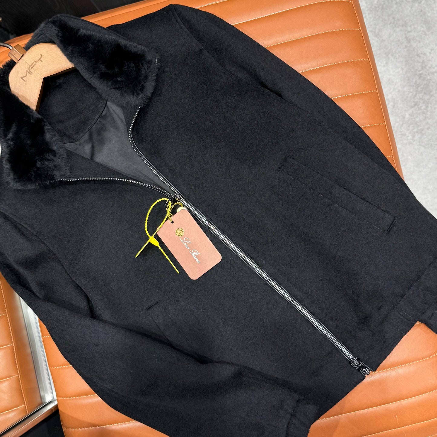 Loro Piana Yaka Kürkü Kaşmir İthal Ceket